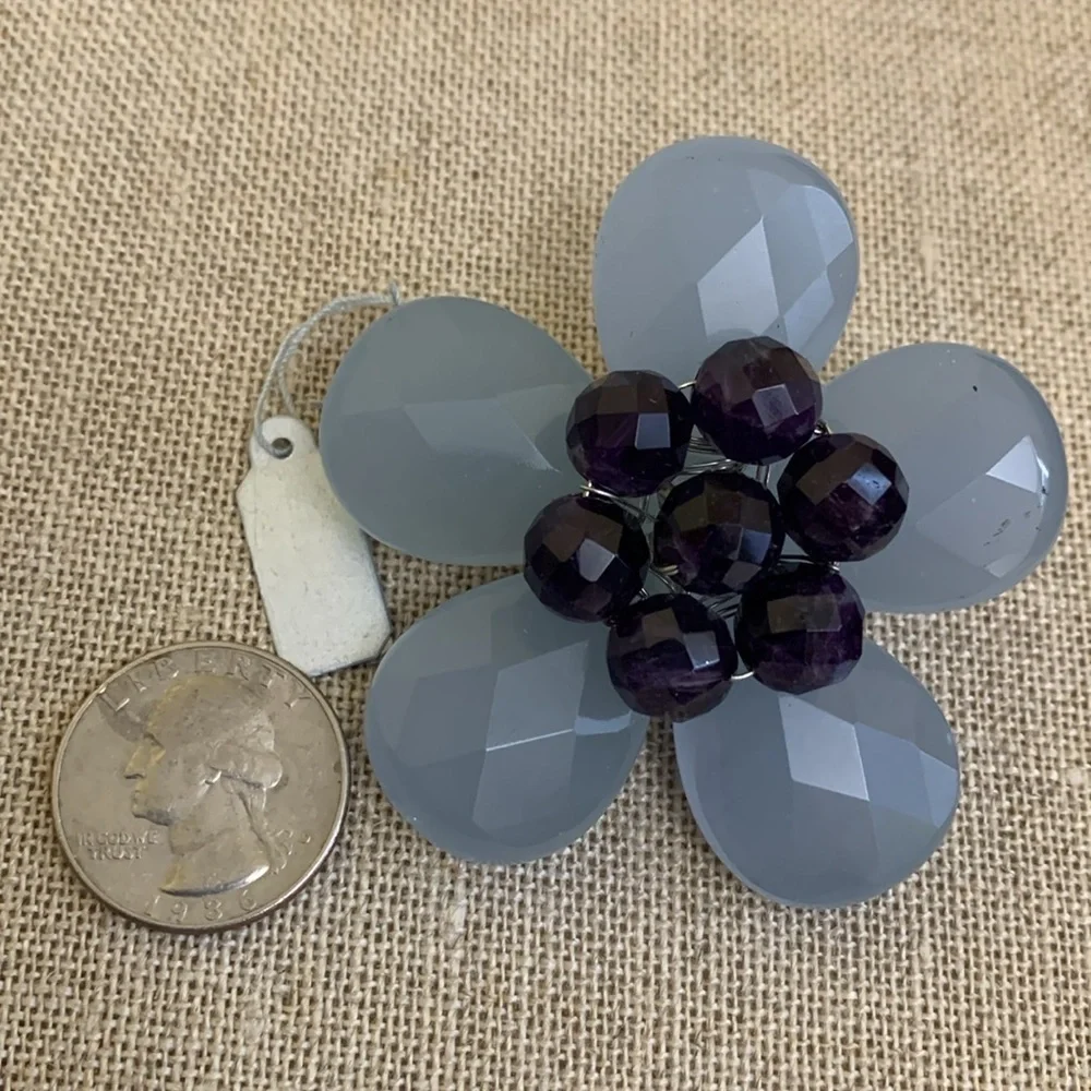 Handmade Vintage Lucite Wearable 3 Dimensional Art Floral Pin Brooch
